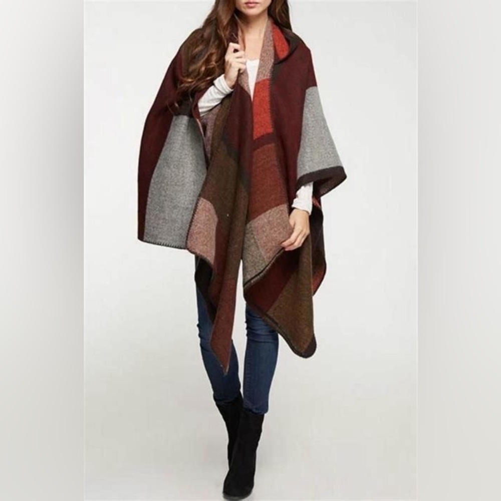 Lovestitch Colorblock Hooded Poncho - One Size